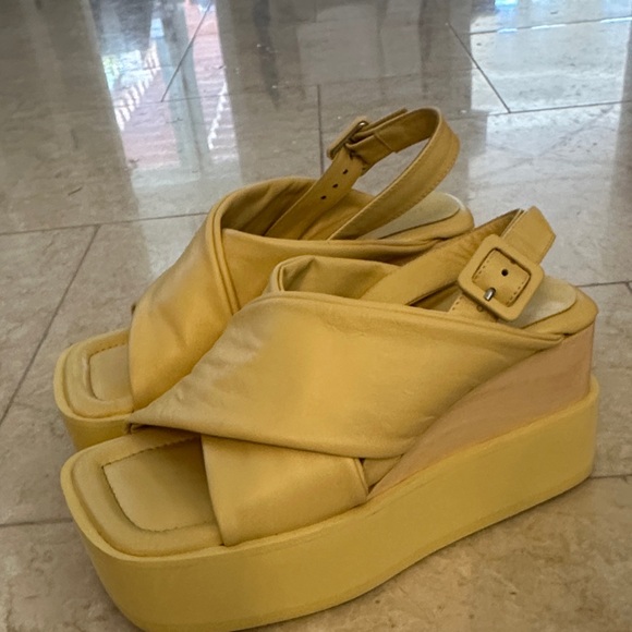 Paloma Barcelo Lemon Yellow Leather Platform Wedge Slingbacks - Picture 4 of 9